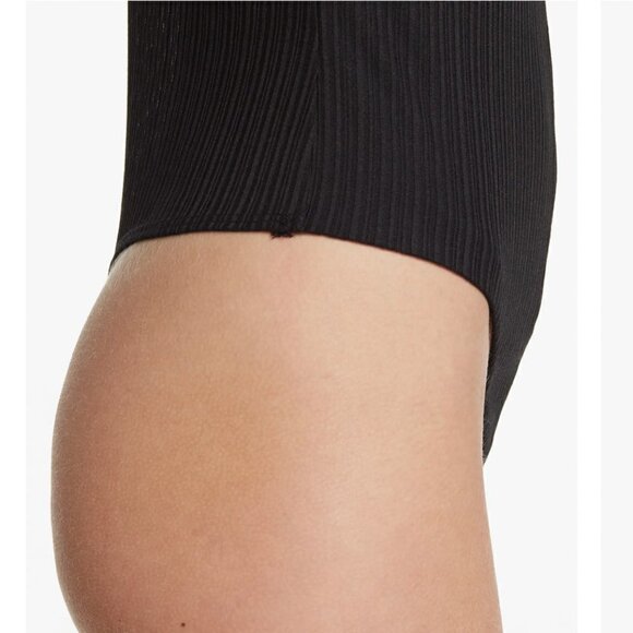 ASTR The Label Twist Cutout Bodysuit Black - Picture 3 of 4